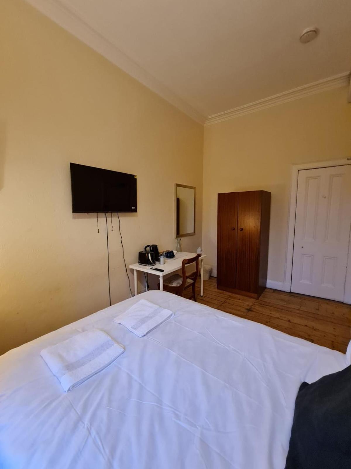 Haymarket Station Rooms Edimburgo Esterno foto